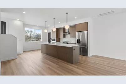 611 E Eleanor Cv S #33, Salt Lake City, UT 84107 - Photo 3