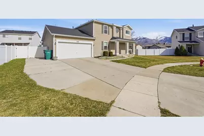 799 S 125 E, Layton, UT 84041 - Photo 29