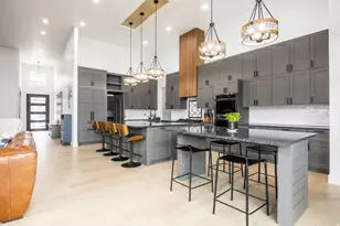 11318 S Canyon Falls Ln E, Sandy, UT 84092 - Photo 9