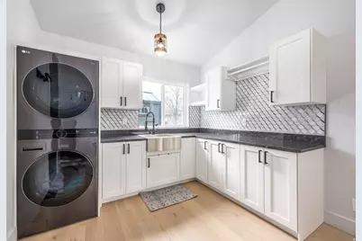 11318 S Canyon Falls Ln E, Sandy, UT 84092 - Photo 21