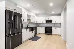 11318 S Canyon Falls Ln E, Sandy, UT 84092 - Photo 37