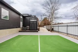 11318 S Canyon Falls Ln E, Sandy, UT 84092 - Photo 51