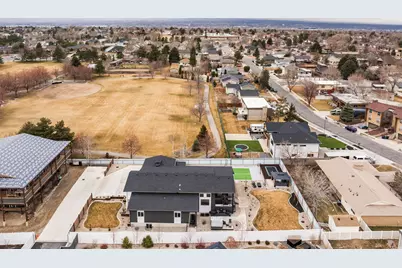 11318 S Canyon Falls Ln E, Sandy, UT 84092 - Photo 73
