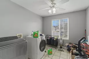 10519 S Poplar Grv Dr, South Jordan, UT 84009 - Photo 15