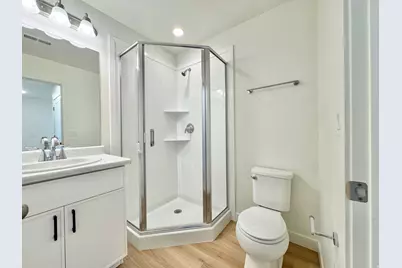 1650 N Main St, Layton, UT 84041 - Photo 17