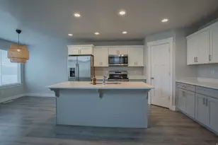 13057 S Cannon View Dr W, Riverton, UT 84096 - Photo 5