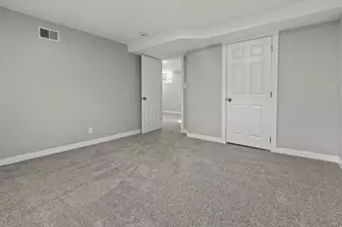 109 Beacon Ave, Layton, UT 84041 - Photo 25