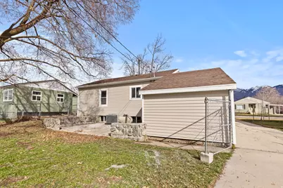 109 Beacon Ave, Layton, UT 84041 - Photo 33