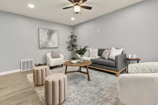 109 Beacon Ave, Layton, UT 84041 - Photo 5