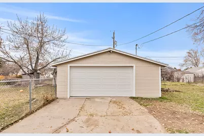 109 Beacon Ave, Layton, UT 84041 - Photo 31