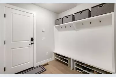 6628 W Earligrande Way, West Jordan, UT 84081 - Photo 15