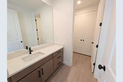 11326 S Silver Pond Dr W #322, South Jordan, UT 84009 - Photo 15