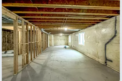 325 W 400 N, Fillmore, UT 84631 - Photo 25