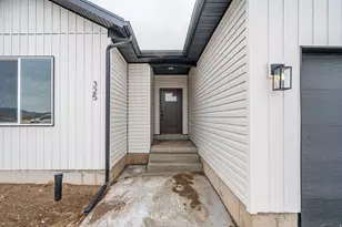 325 W 400 N, Fillmore, UT 84631 - Photo 27