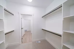 335 W 400 N, Fillmore, UT 84631 - Photo 9