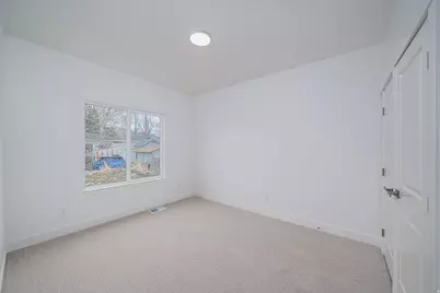 335 W 400 N, Fillmore, UT 84631 - Photo 5