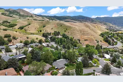 920 N Little Valley Rd, Salt Lake City, UT 84103 - Photo 51