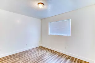 1735 W Dale Ridge Ave N, Salt Lake City, UT 84116 - Photo 23