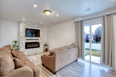 1735 W Dale Ridge Ave N, Salt Lake City, UT 84116 - Photo 13