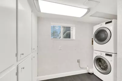 487 E 9270 S, Sandy, UT 84070 - Photo 17