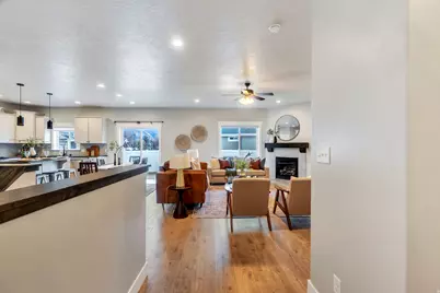 84 E 530 N, Mapleton, UT 84664 - Photo 3