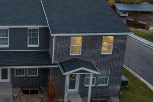 1695 E 1425 S, Ogden, UT 84404 - Photo 3