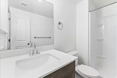 1695 E 1425 S, Ogden, UT 84404 - Photo 23