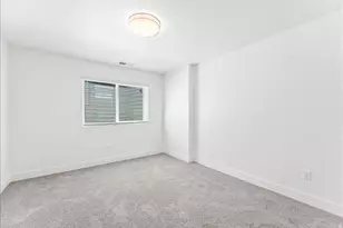 1695 E 1425 S, Ogden, UT 84404 - Photo 17