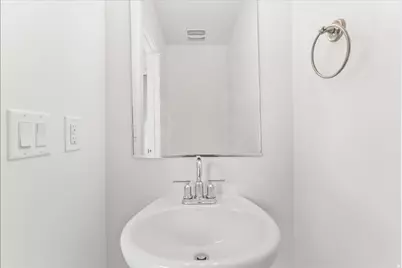 1695 E 1425 S, Ogden, UT 84404 - Photo 13