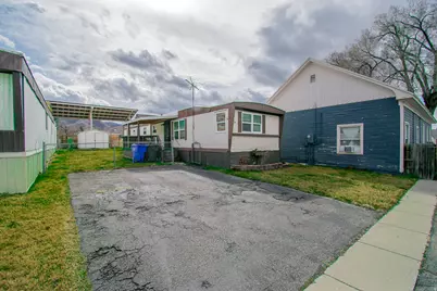 466 N Main St #10, Tooele, UT 84074 - Photo 17
