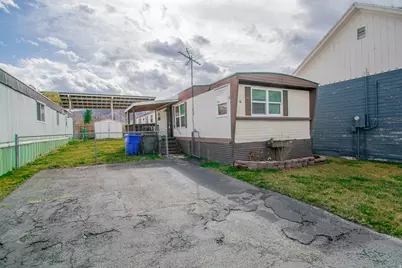 466 N Main St #10, Tooele, UT 84074 - Photo 3