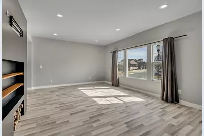 5178 W Hedgerose Dr S, Herriman, UT 84096 - Photo 5