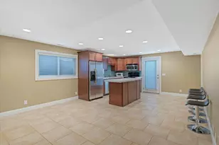 3376 E Magic View Dr S, Cottonwood Heights, UT 84121 - Photo 19