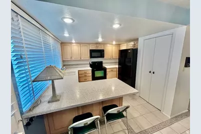 829 E Three Fountains Dr #267, Murray, UT 84107 - Photo 3