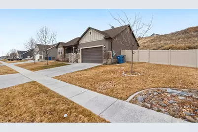 1326 E Sageberry Dr, Santaquin, UT 84655 - Photo 3