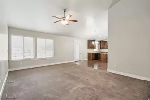 1326 E Sageberry Dr, Santaquin, UT 84655 - Photo 11