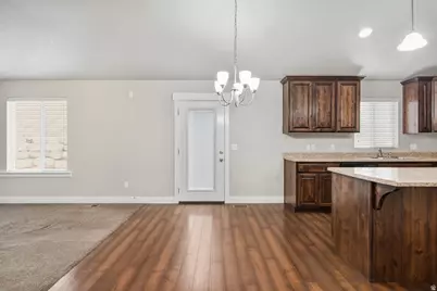 1326 E Sageberry Dr, Santaquin, UT 84655 - Photo 7