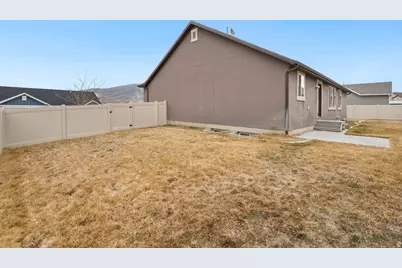1326 E Sageberry Dr, Santaquin, UT 84655 - Photo 35