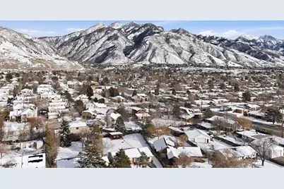 6945 S Virginia Dr, Cottonwood Heights, UT 84121 - Photo 29