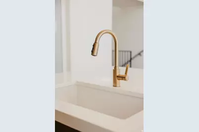 1582 W Canyon Rim Rd #610, Lehi, UT 84048 - Photo 9