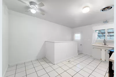 1123 E Sego Lily Dr, White City, UT 84094 - Photo 5