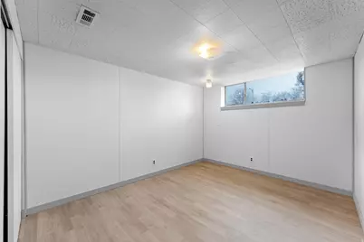 1123 E Sego Lily Dr, White City, UT 84094 - Photo 13