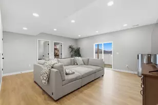 3552 E Aster Dr, Eagle Mountain, UT 84005 - Photo 35