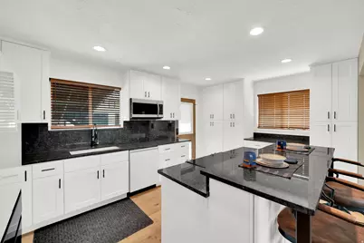 272 N 400 E, American Fork, UT 84003 - Photo 13