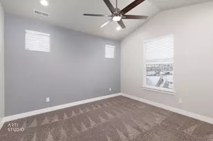 14488 S Selvig Way, Herriman, UT 84096 - Photo 17