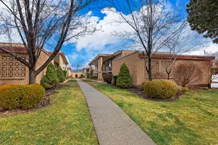 2033 E 2700 S, Salt Lake City, UT 84109 - Photo 1