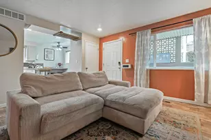 2033 E 2700 S, Salt Lake City, UT 84109 - Photo 5