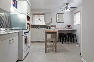 2033 E 2700 S, Salt Lake City, UT 84109 - Photo 7