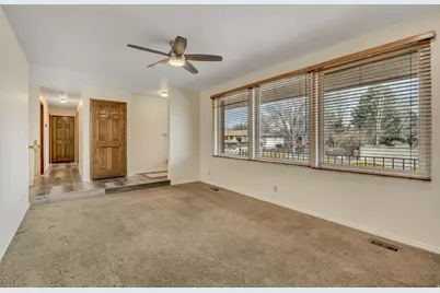 1427 W Stern Dr, Taylorsville, UT 84123 - Photo 11