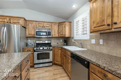 2469 W 1650 S, West Haven, UT 84401 - Photo 11